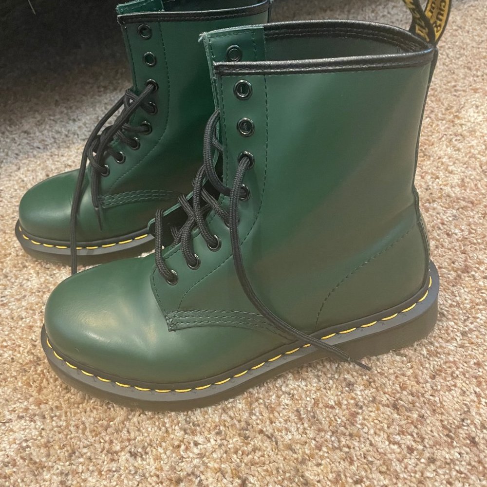 Dr. Martens 1460 Boots Green - Picture 2 of 3